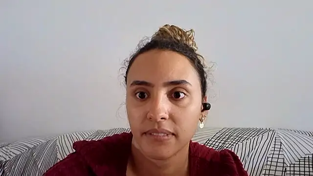 Snapshot of DeanneDelgrosso chatting on 03/04/26, 12:00 DeanneDelgrosso online show from 03/04/26, 12:00