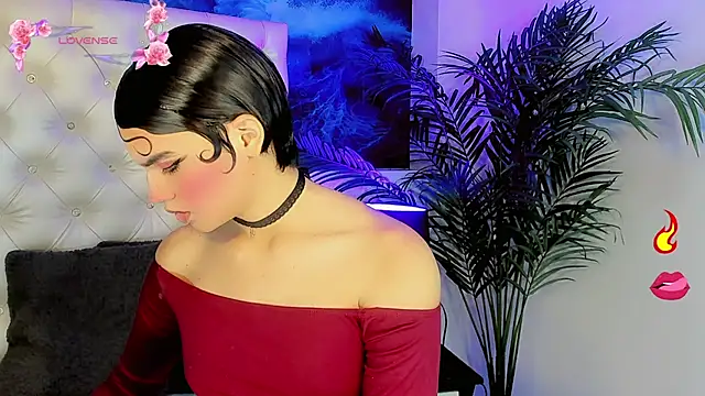 Valentiina Foxx online show from 07/17/26, 10:11