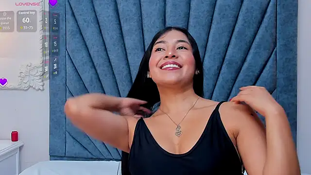 Leandra-Johnson online show from 04/11/26, 01:26