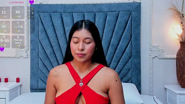 Leandra-Johnson online show from 04/13/26, 01:38