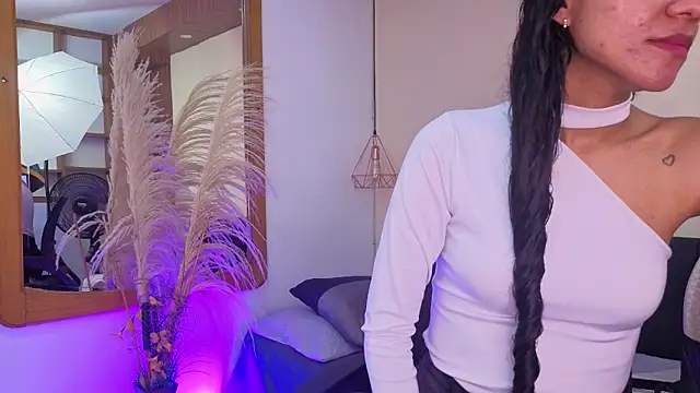 Morgan alice online show from 03/13/26, 01:40