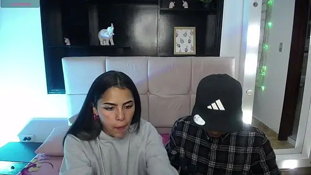  chloe 1 online show from 04/17/26, 02:14