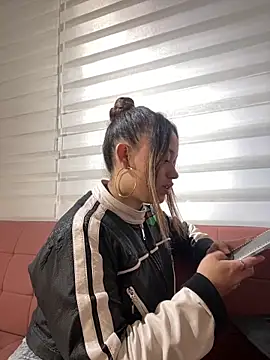 Baby Pink Love online show from 05/04/26, 02:46