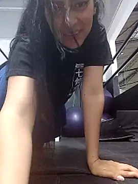 jaade doll online show from 03/12/26, 01:01