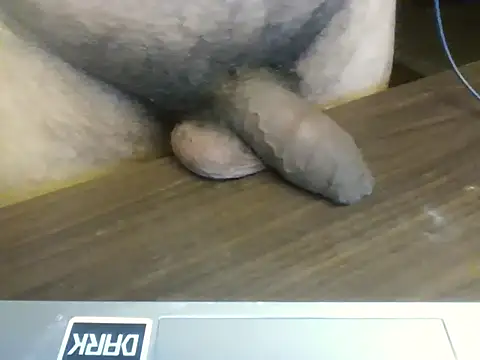 Snapshot of bigbuldgee chatting on 05/06/26, 07:30 bigbuldgee online show from 05/06/26, 07:30