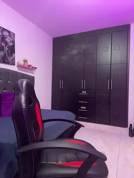 Snapshot of ela__ef chatting on 03/03/26, 08:04 ela ef online show from 03/03/26, 08:04