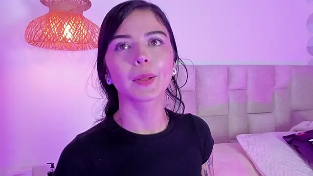 Vanessa cruz 18 online show from 06/01/26, 10:11