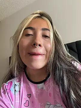 ManuelaVeeleez online show from 07/14/26, 02:34