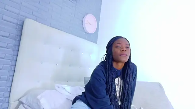 pervert shydoll1 online show from 04/23/26, 02:57