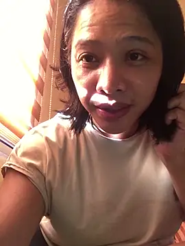 Snapshot of Seductive_Hanna chatting on 03/03/26, 08:09 Seductive Hanna online show from 03/03/26, 08:09