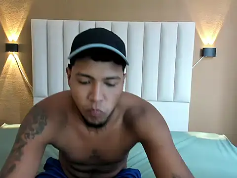 Snapshot of Axell_king07 chatting on 03/03/26, 03:07 Axell king07 online show from 03/03/26, 03:07