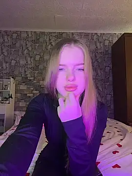 KayShaw online show from 03/24/26, 01:43