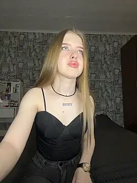 KayShaw online show from 04/04/26, 04:55