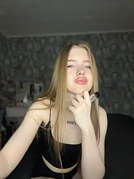 KayShaw online show from 04/15/26, 03:35