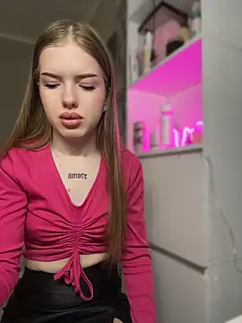 KayShaw online show from 04/18/26, 06:28