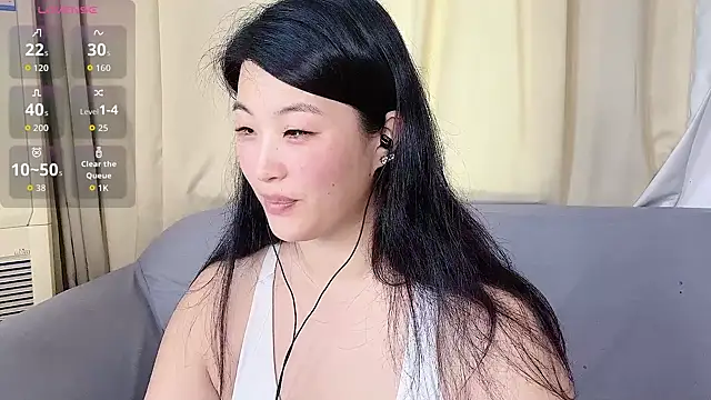 Tavie1744 online show from 05/25/26, 02:06