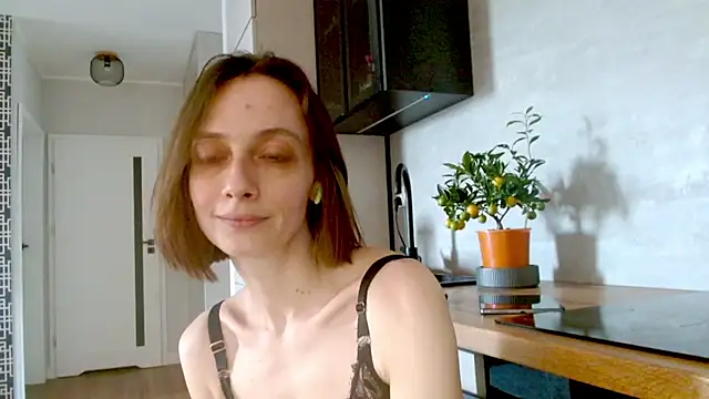 misssweet online show from 05/11/26, 04:04