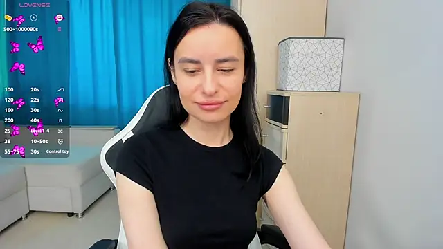 Snapshot of Horny__Nikki chatting on 07/12/26, 01:18 Horny Nikki online show from 07/12/26, 01:18