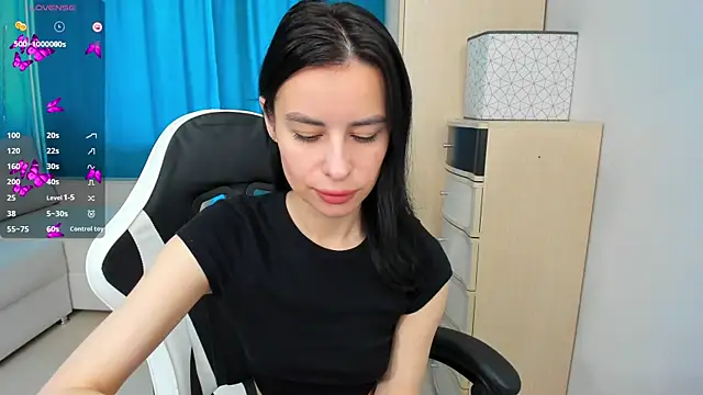 Snapshot of Horny__Nikki chatting on 07/24/26, 10:13 Horny Nikki online show from 07/24/26, 10:13