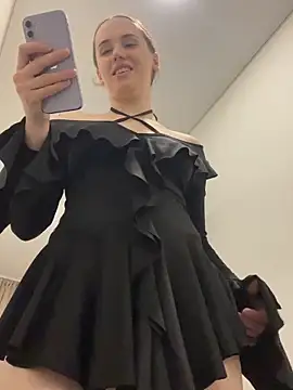 pinkpeachx online show from 04/16/26, 09:39