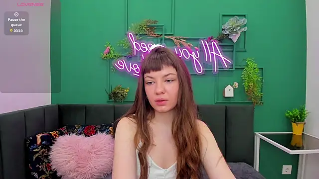 AgnesBeautiful online show from 04/01/26, 01:50