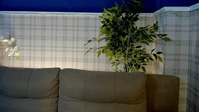 Edna Martin online show from 04/25/26, 01:08