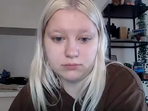 LenaSecret19 online show from 04/08/26, 05:40