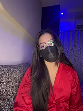 nikki catz online show from 04/04/26, 05:32