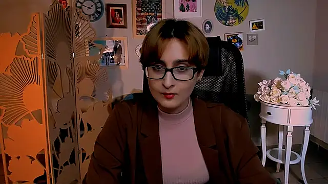 LixeLuna online show from 04/08/26, 06:24