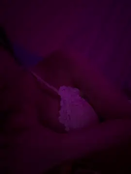 hot-cumplay online show from 03/05/26, 12:39