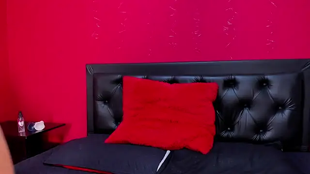 Snapshot of ailyn-14 chatting on 03/03/26, 09:10 ailyn-14 online show from 03/03/26, 09:10