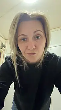 Secret Ladyx online show from 04/15/26, 09:38