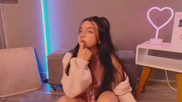 Im Elaris online show from 04/10/26, 02:33