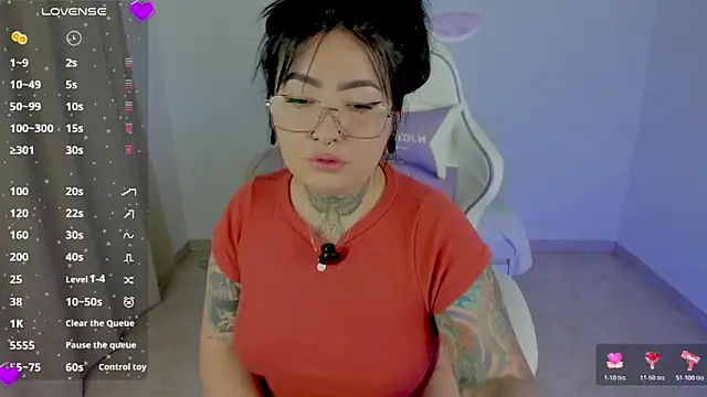 heeyy kitty online show from 04/22/26, 08:10