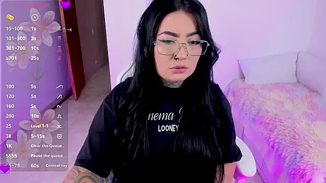 heeyy kitty online show from 07/11/26, 05:59