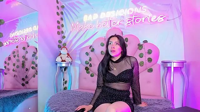 Snapshot of MaddyFerrer chatting on 03/23/26, 12:42 MaddyFerrer online show from 03/23/26, 12:42