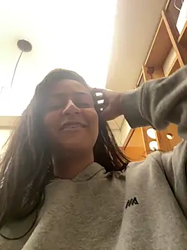 Geovana blan online show from 03/12/26, 02:39