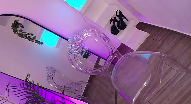 dalilathoms  online show from 03/27/26, 08:41