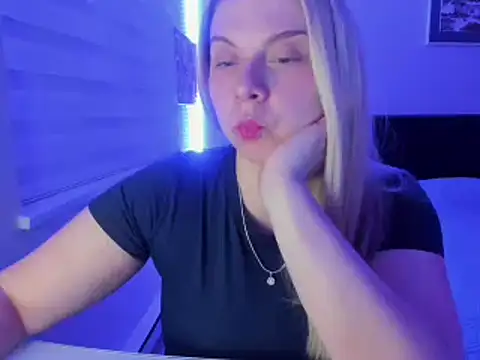 callme iva online show from 04/11/26, 07:45