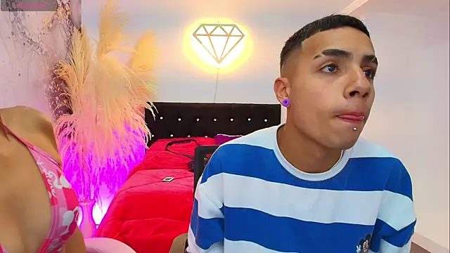 Ariatna Andy online show from 04/13/26, 04:01