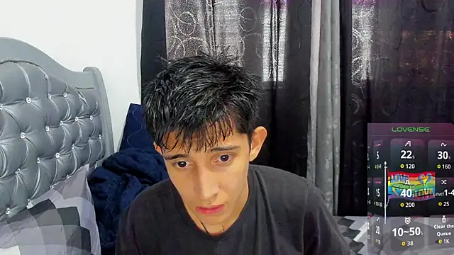 gomitaboy1 online show from 04/03/26, 07:12