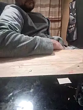 Snapshot of Freshcpl chatting on 03/19/26, 11:31 Freshcpl online show from 03/19/26, 11:31