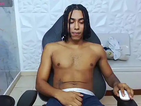 taylor bigdick18 online show from 03/11/26, 12:27