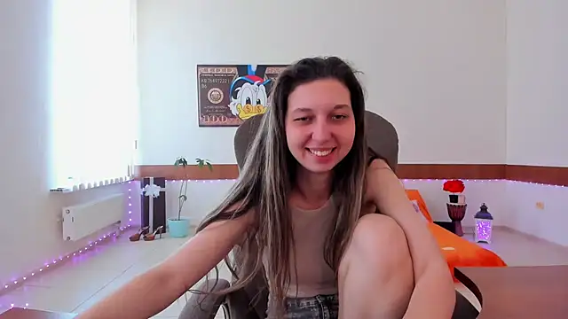 Ellina Star online show from 04/18/26, 08:07