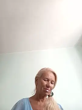 ViktoriaSexi1 online show from 07/01/26, 04:25
