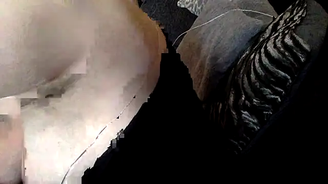 CurvyCatx online show from 03/11/26, 09:15