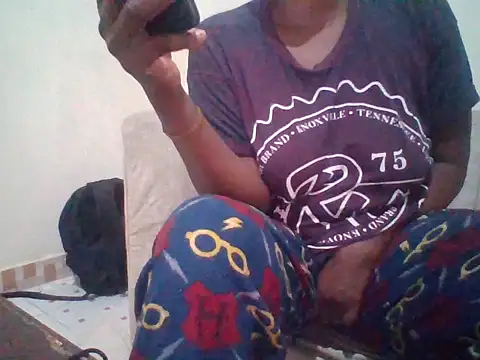 Sexyaryaa online show from 05/04/26, 08:49