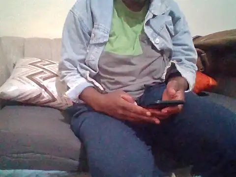 Snapshot of Sexyaryaa chatting on 06/14/26, 01:14 Sexyaryaa online show from 06/14/26, 01:14