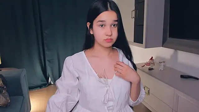 ShawtyCelina online show from 04/03/26, 10:35