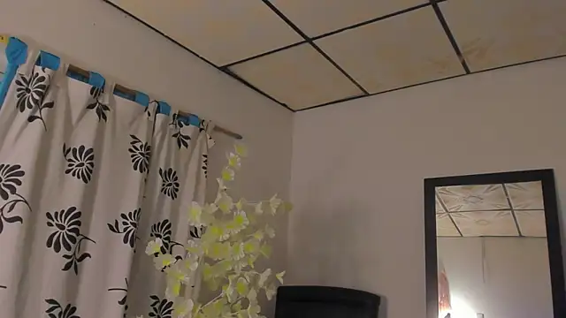 Sacha Rosse online show from 03/29/26, 06:24